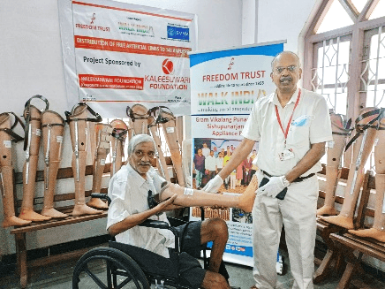 July 23 Walk India distribution for Kaleesuwari Foundation at Mysore 1